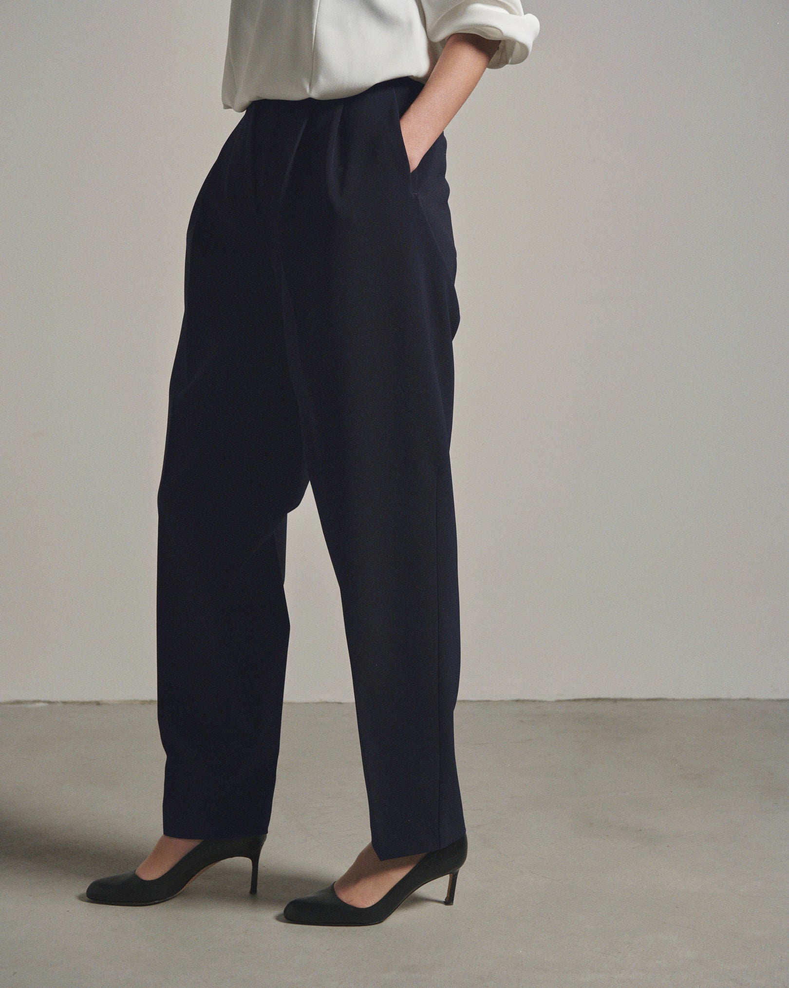 Line Slim Pants｜THE LINER(ザ ライナー)公式通販｜ライン