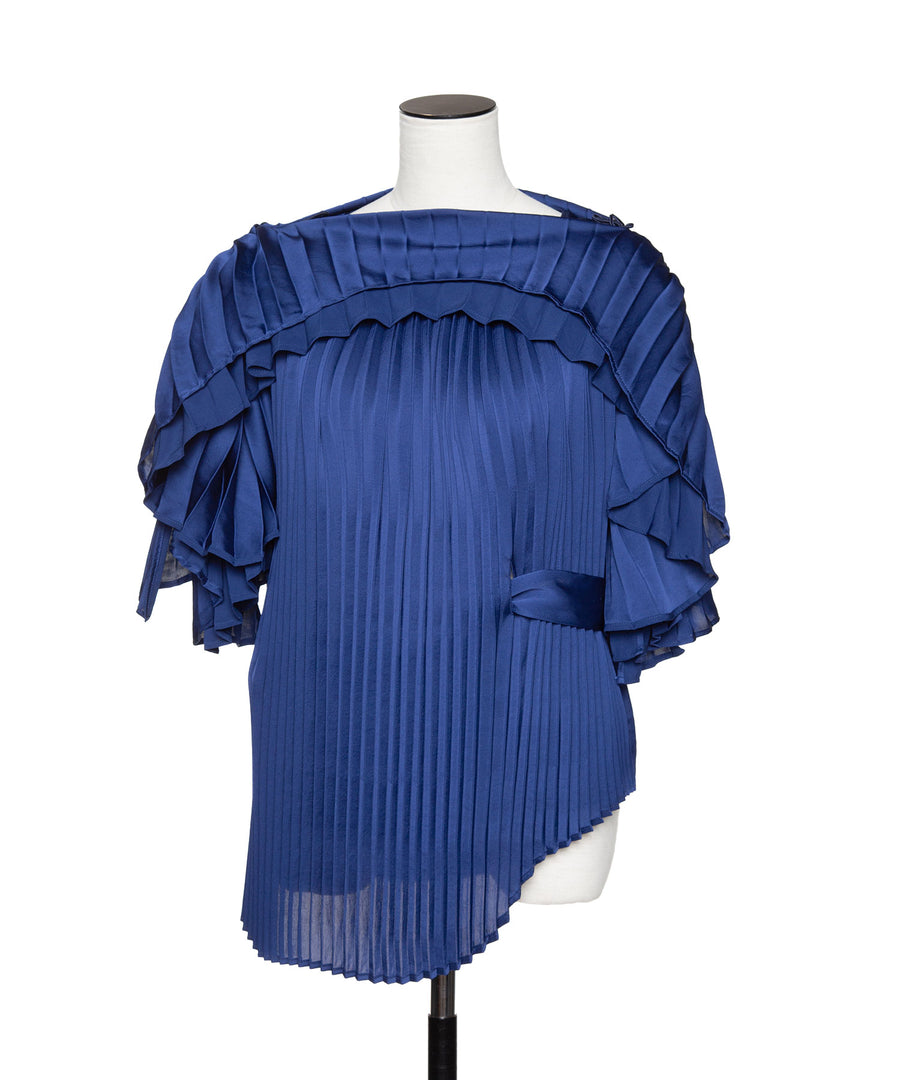 Curve Pleats Tops