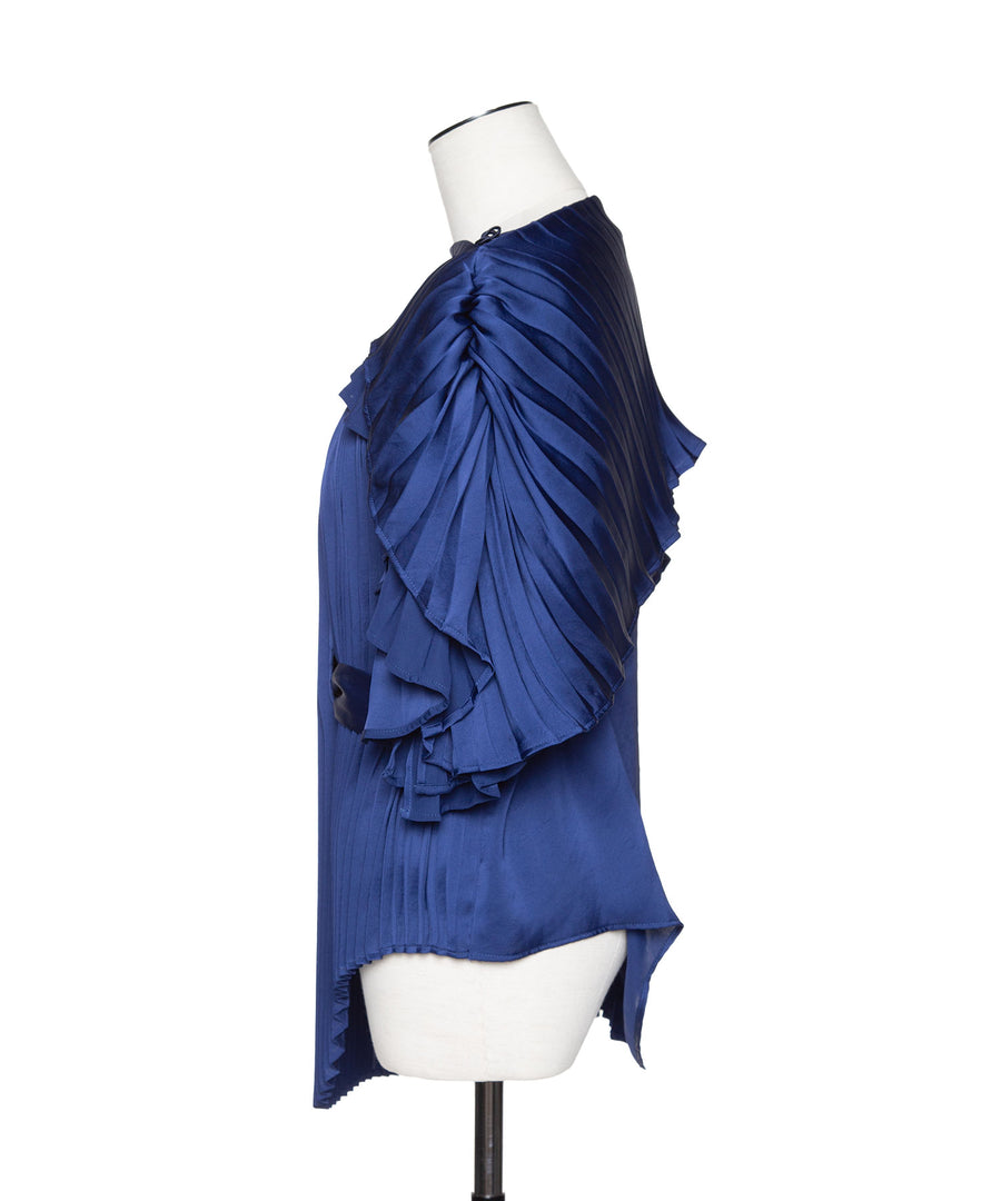 Curve Pleats Tops