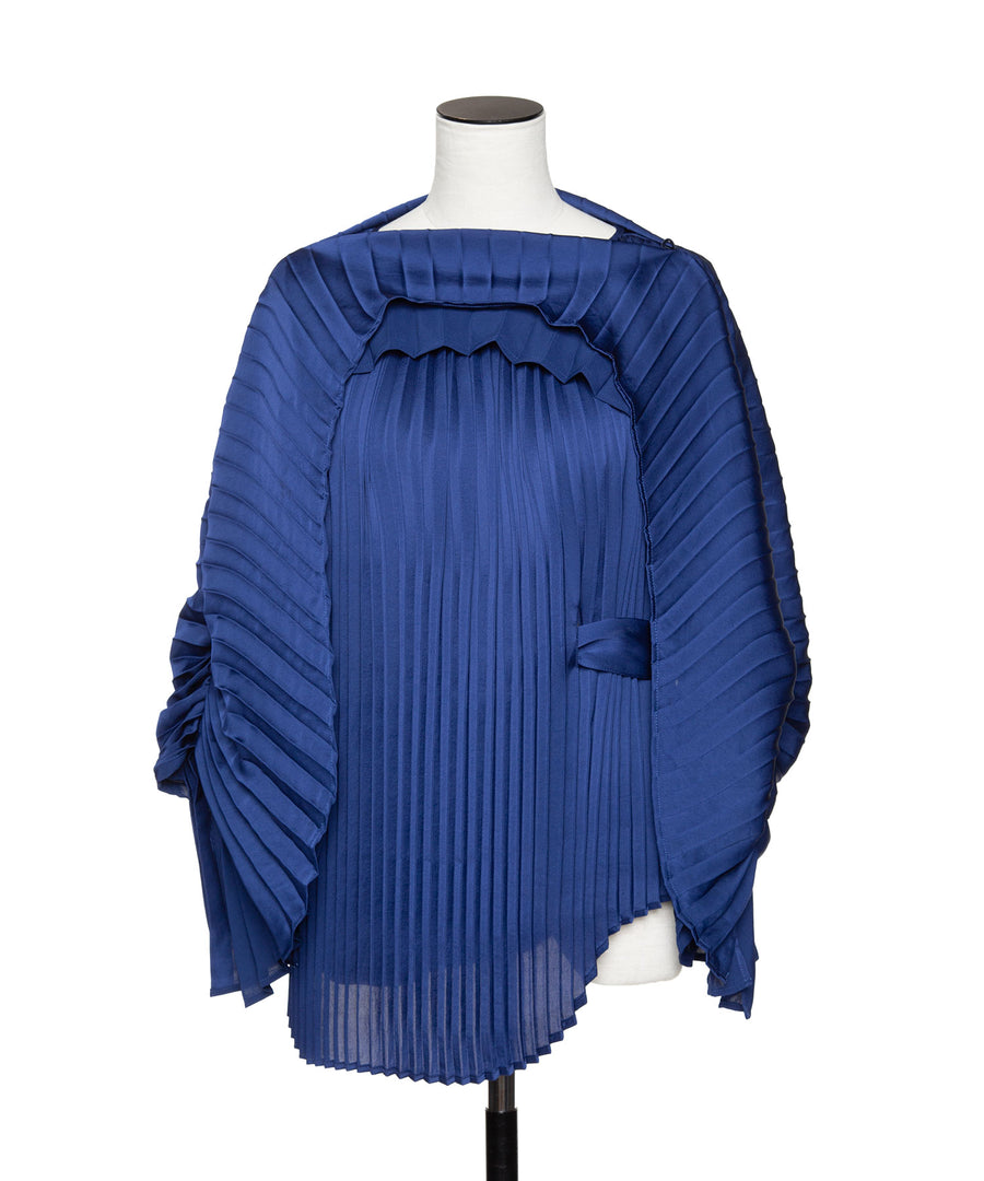 Curve Pleats Tops